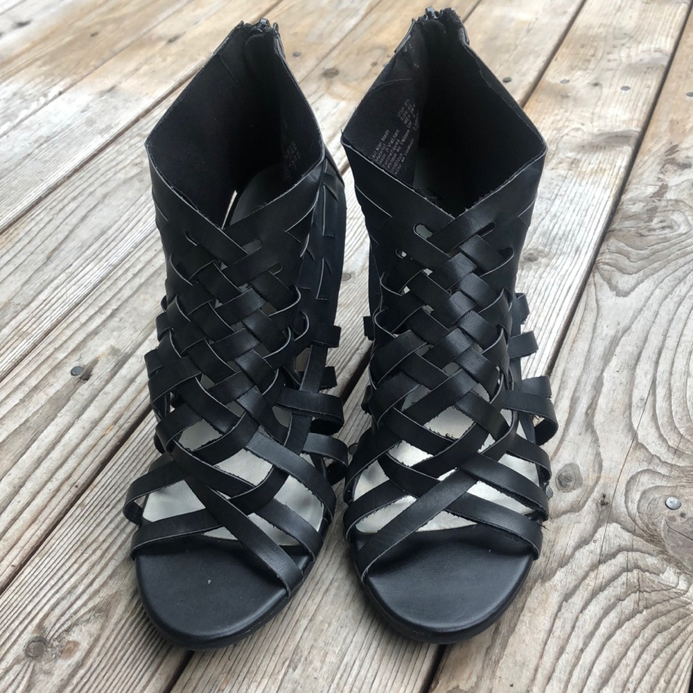 Wedges 9.5 , American Eagle- super comfy!